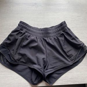 Black High Rise 2.5” Hotty Hot Lulu Shorts